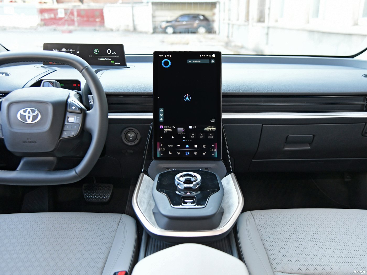 Toyota bz3