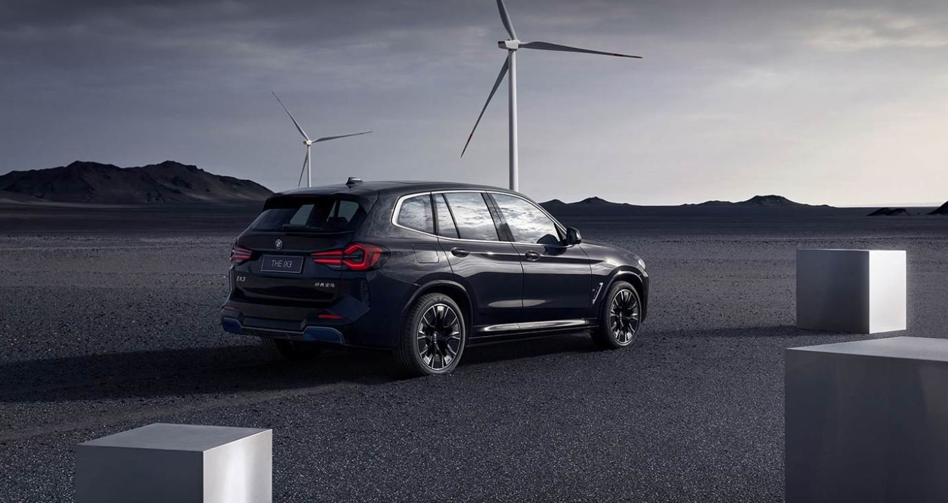 BMW ix3