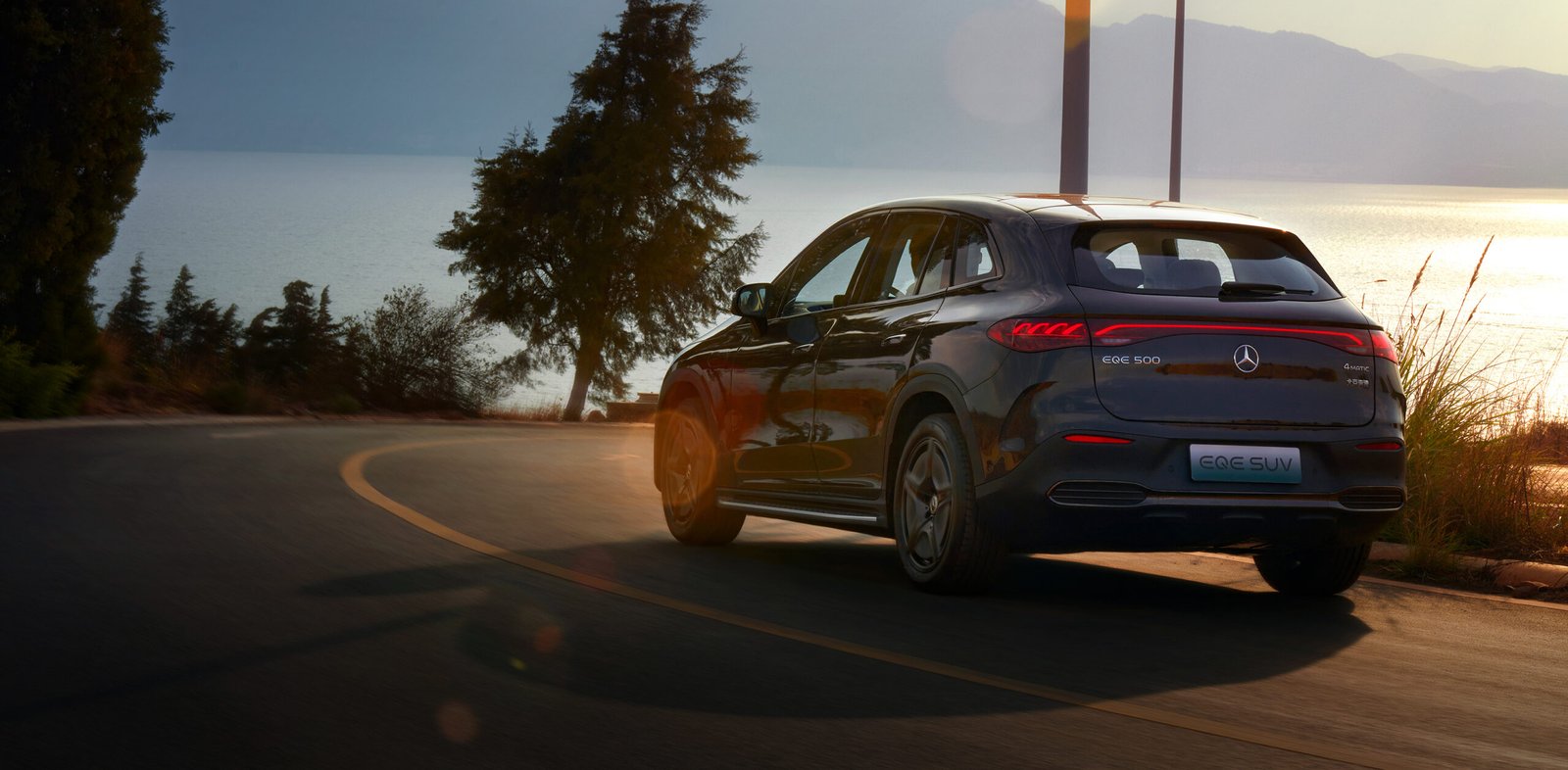 EQE SUV