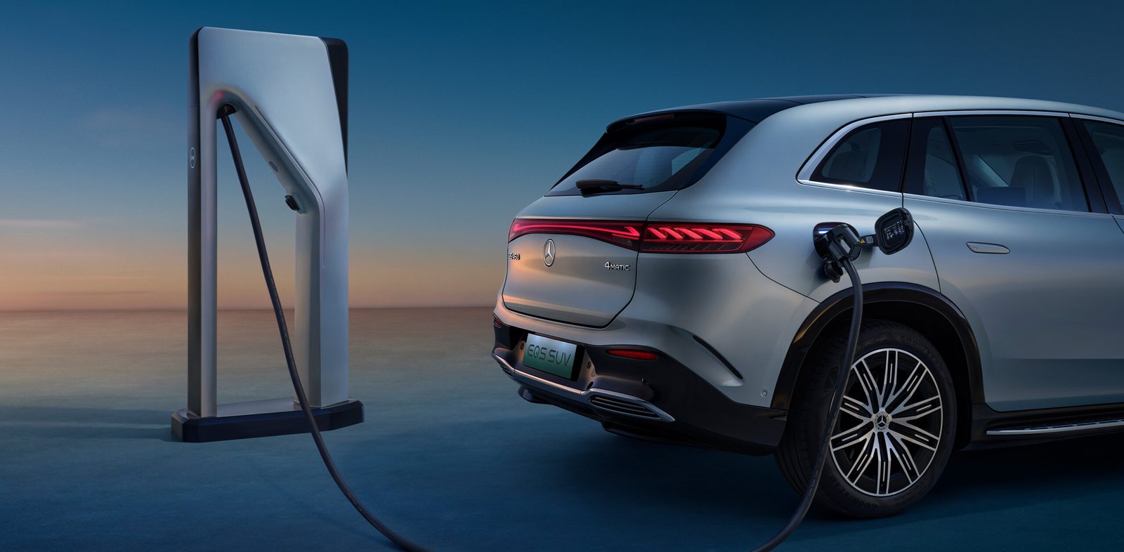EQE SUV