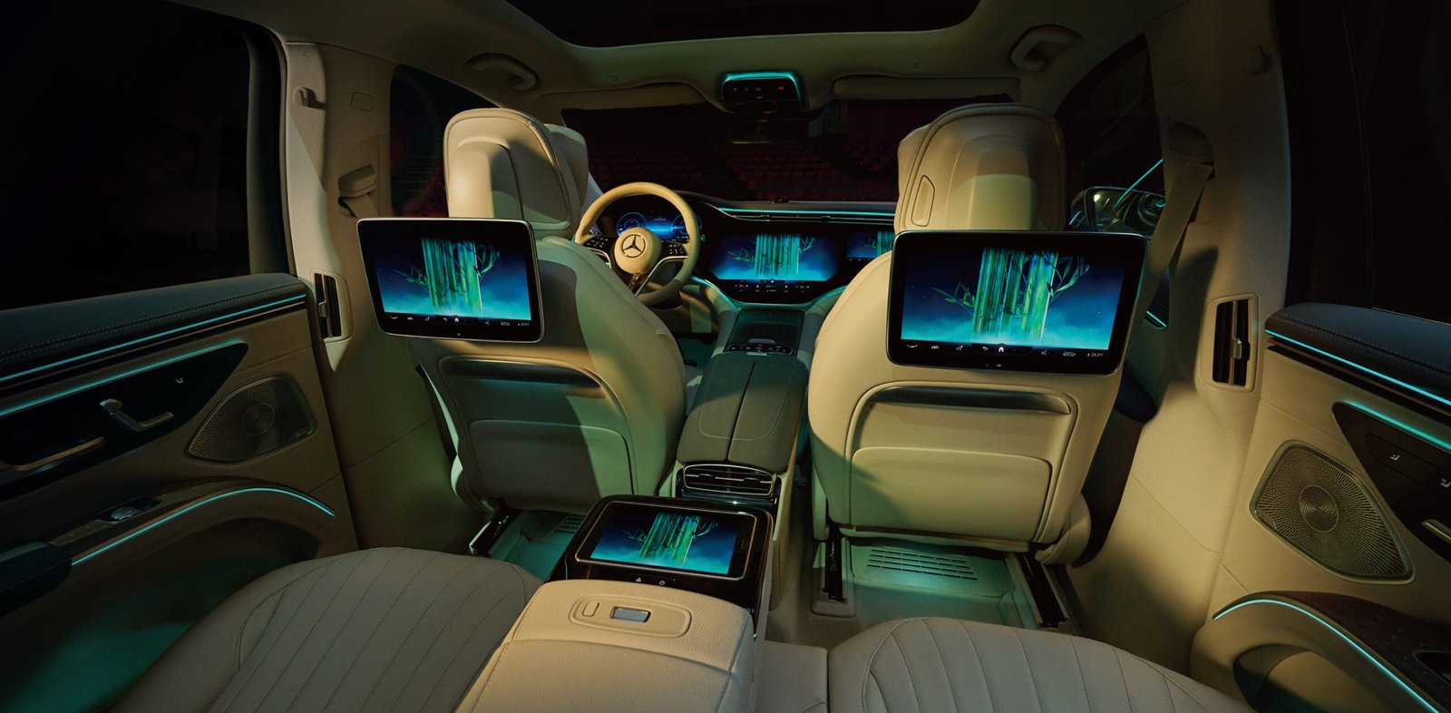 EQS SUV