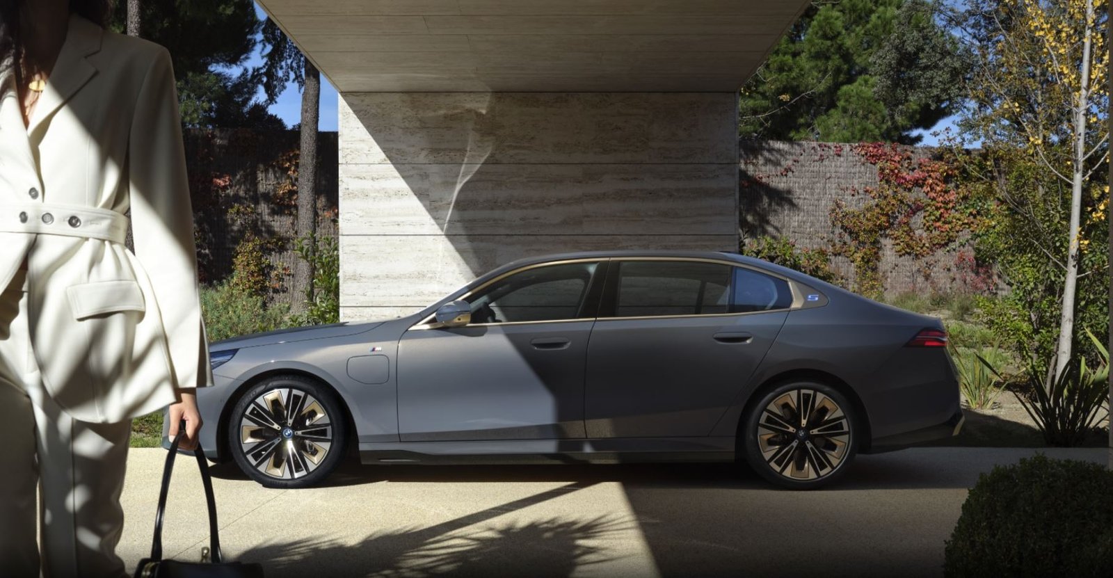 BMW i5